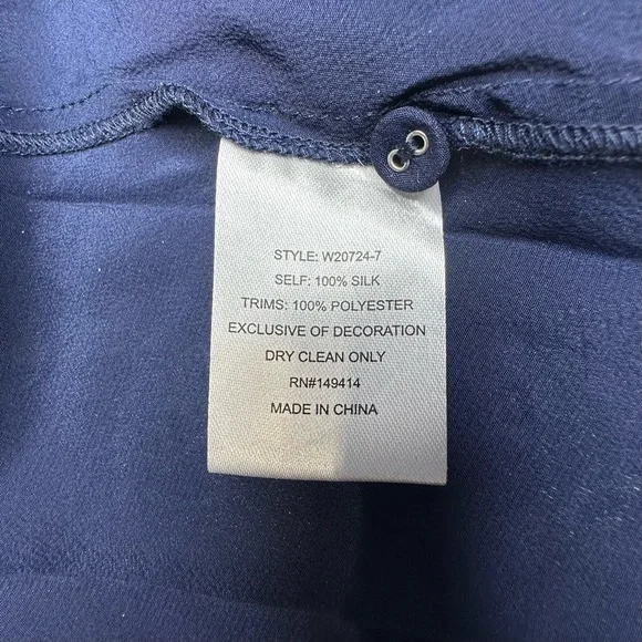 Johnny Was Alesa Tiered Embroidered Silk Navy Blue Tunic. Size L. Like New! - Picture 7 of 14